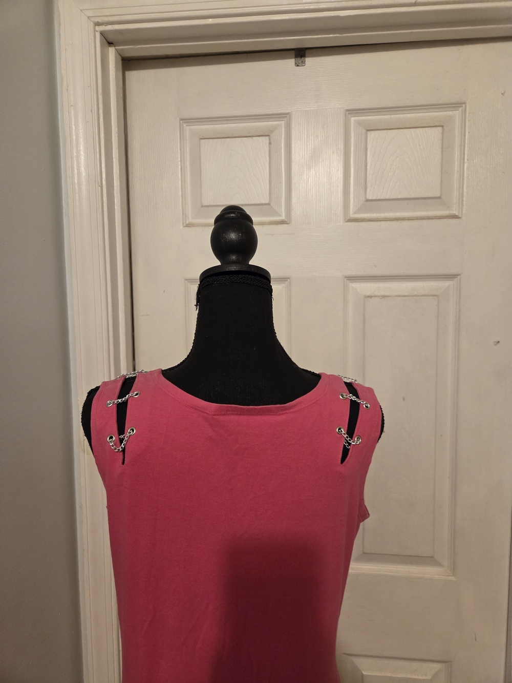 Women’s V-Twin Motorcycle Apparel Top - Picture 5 of 6